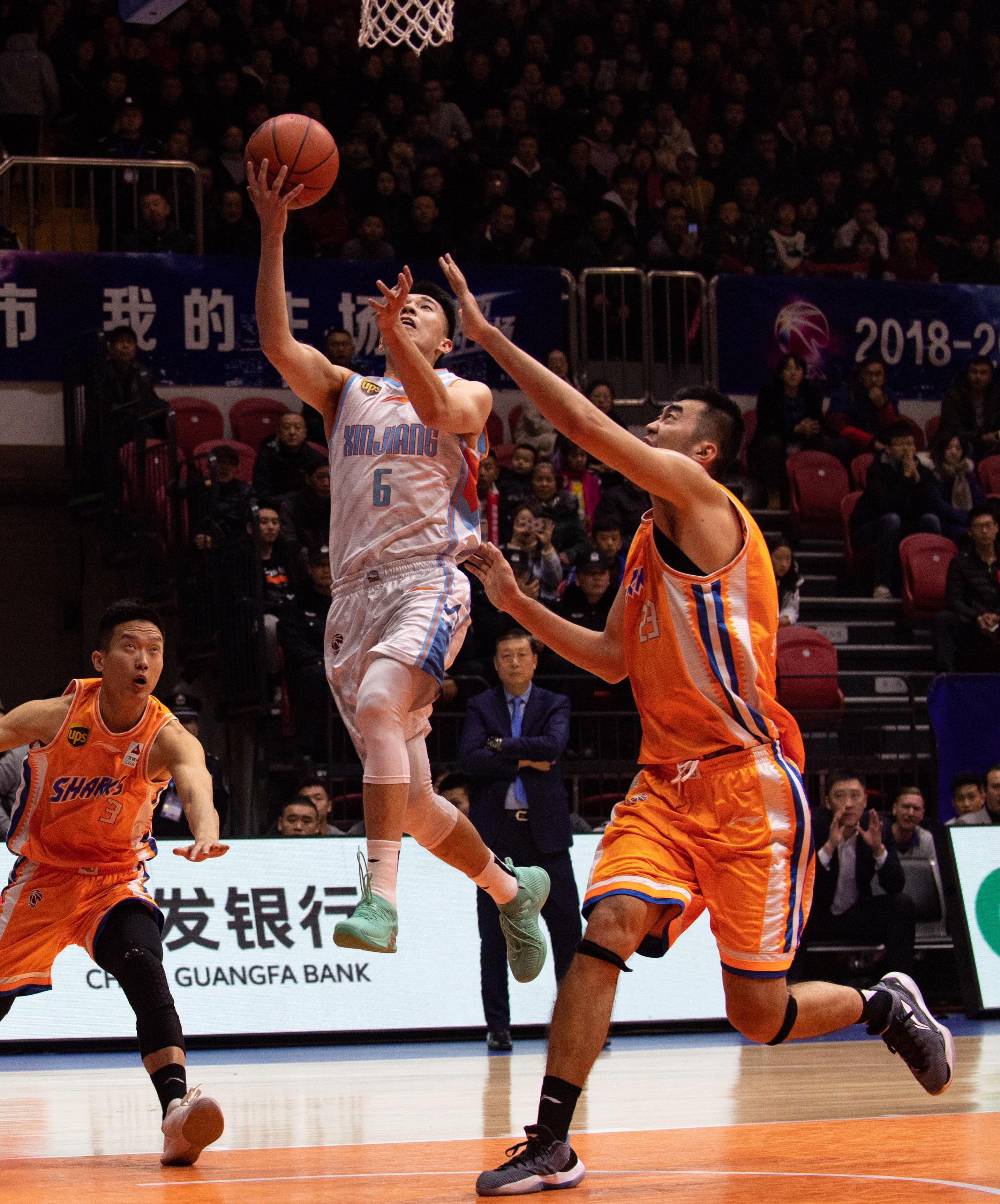 的适配曲线 的适配曲线